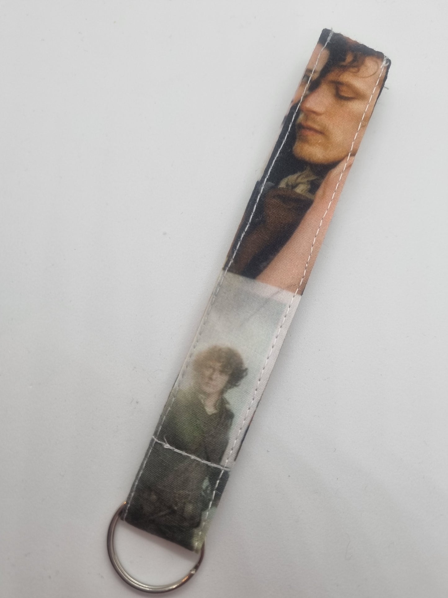 Keychain Outlander 2